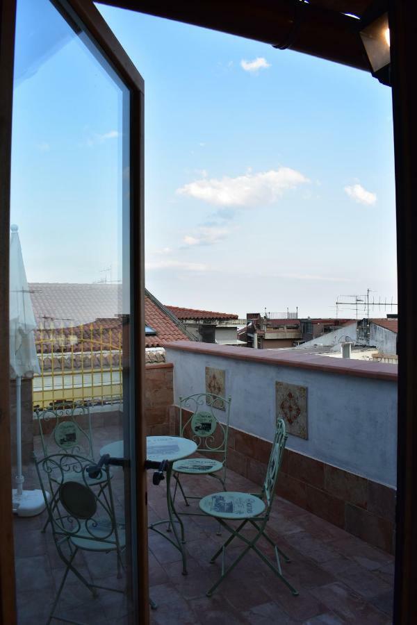 扎费拉纳-埃特内阿Sicilia In Miniatura "L'Atelier Dell'Etna"住宿加早餐旅馆 外观 照片